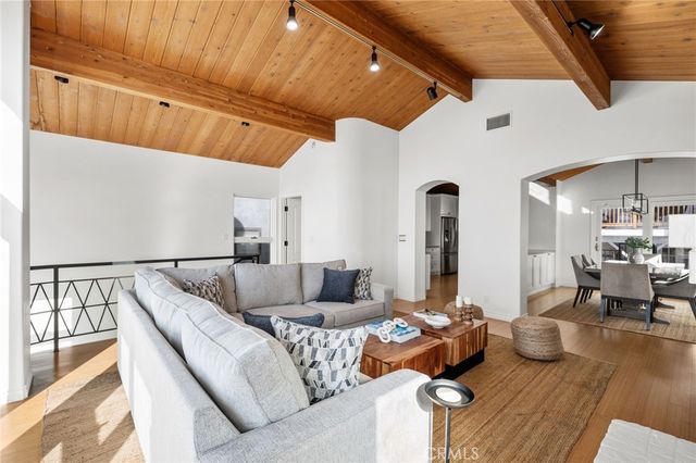 4104 Highland Avenue, Manhattan Beach, CA 90266