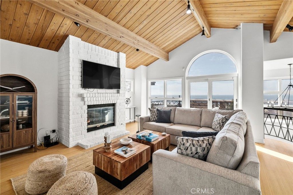 4104 Highland Avenue, Manhattan Beach, CA 90266