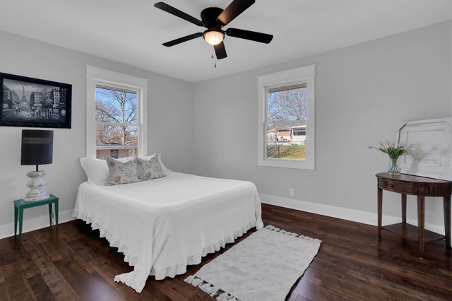 407 Dow Dr, Shelbyville, TN 37160