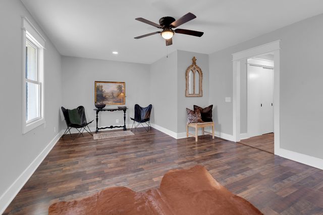 407 Dow Dr, Shelbyville, TN 37160