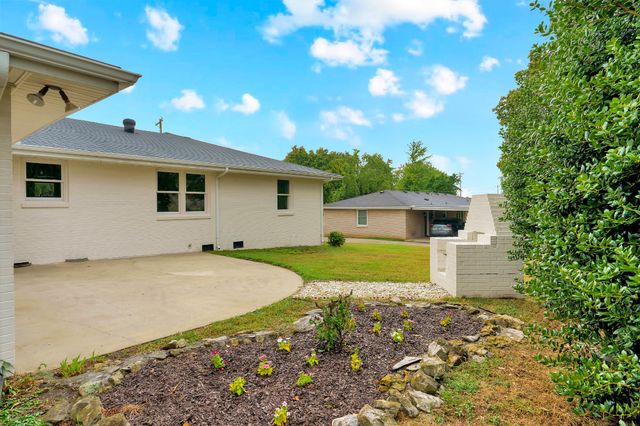 407 Dow Dr, Shelbyville, TN 37160