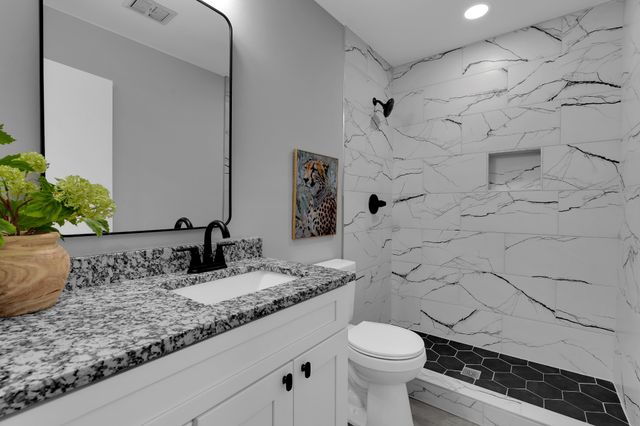 407 Dow Dr, Shelbyville, TN 37160