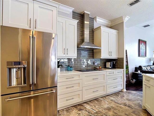 19128 CENTRE ROSE BOULEVARD, Lutz, FL 33558