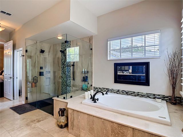 19128 CENTRE ROSE BOULEVARD, Lutz, FL 33558