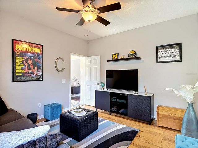 19128 CENTRE ROSE BOULEVARD, Lutz, FL 33558