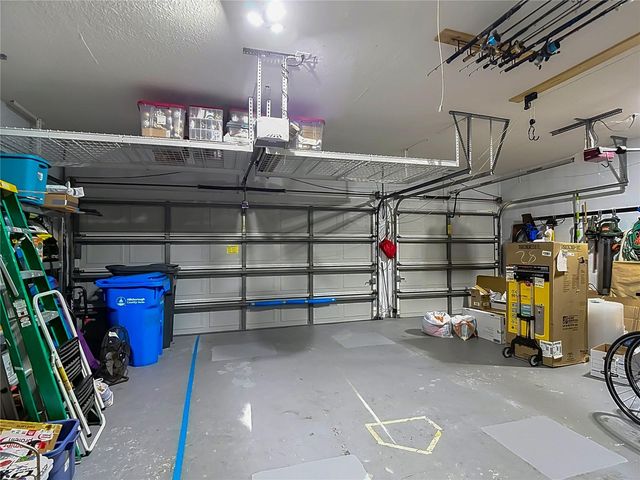 19128 CENTRE ROSE BOULEVARD, Lutz, FL 33558