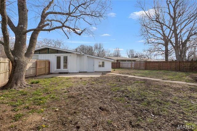 2004 W F Street, Belleville, IL 62226