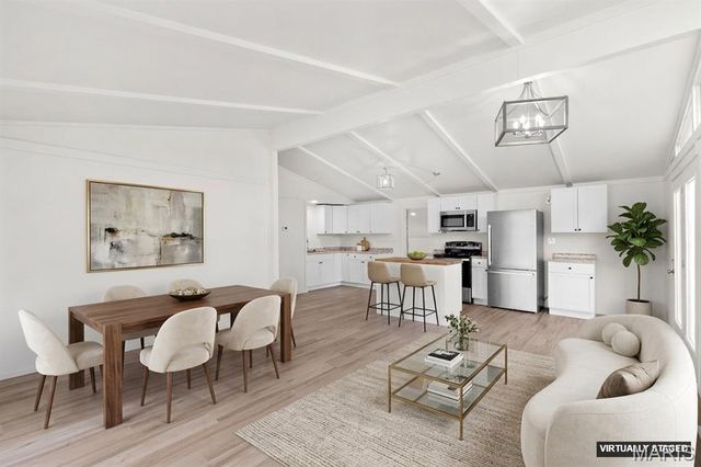 2004 W F Street, Belleville, IL 62226