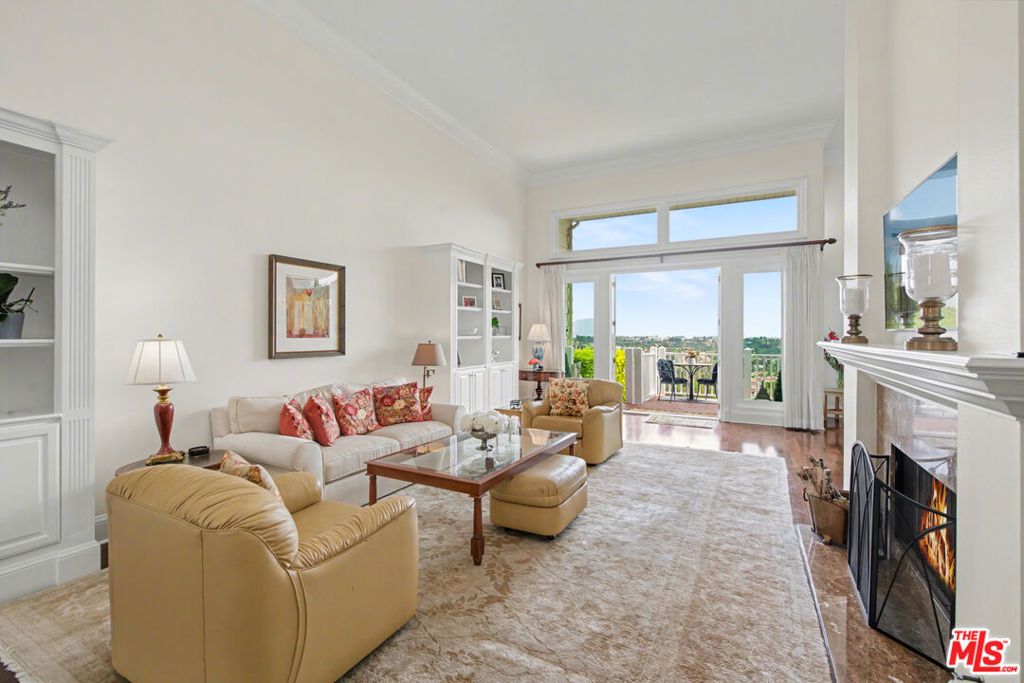 12544 The Vista, Los Angeles, CA 90049 — photo 5