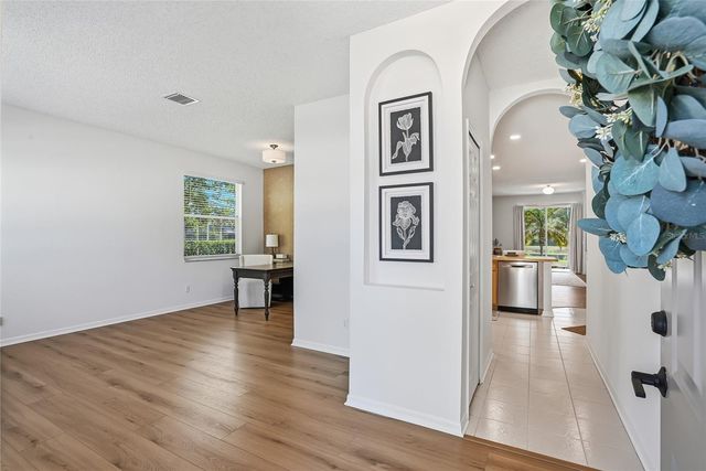 12514 LOQUAT WAY, Tampa, FL 33626