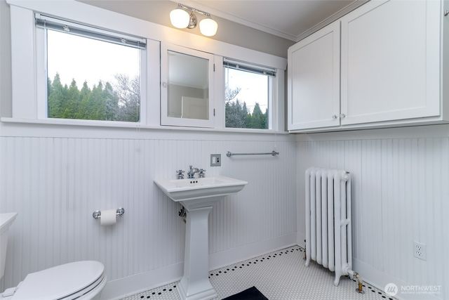 206 5th Avenue NW, Puyallup, WA 98371