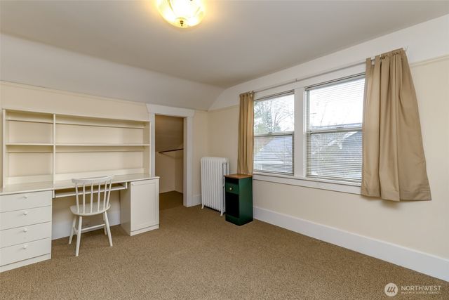 206 5th Avenue NW, Puyallup, WA 98371