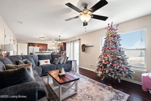 7693 Celebration Way, Crestwood, KY 40014