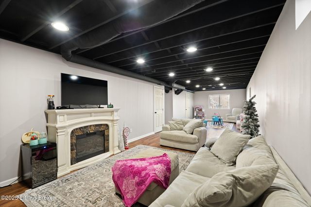 7693 Celebration Way, Crestwood, KY 40014