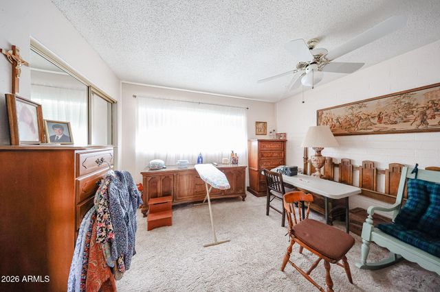 8211 E Garfield Street J12, Scottsdale, AZ 85257