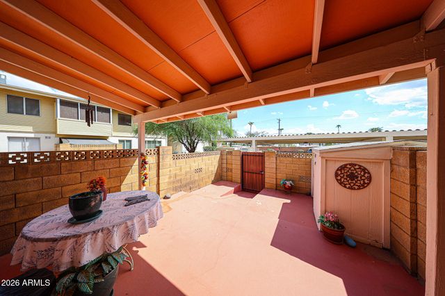8211 E Garfield Street J12, Scottsdale, AZ 85257
