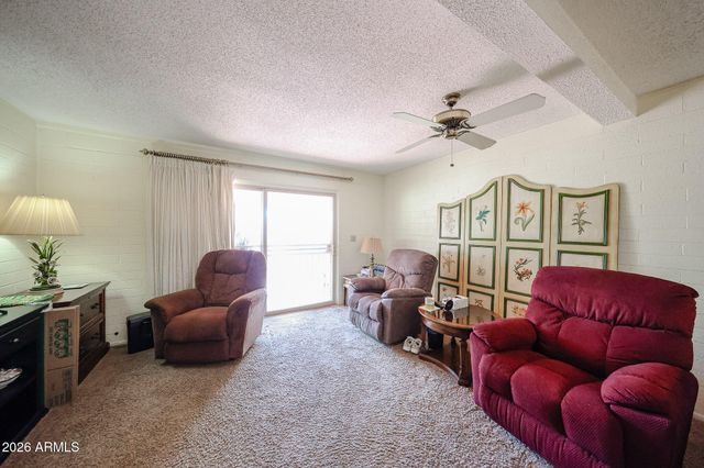 8211 E Garfield Street J12, Scottsdale, AZ 85257