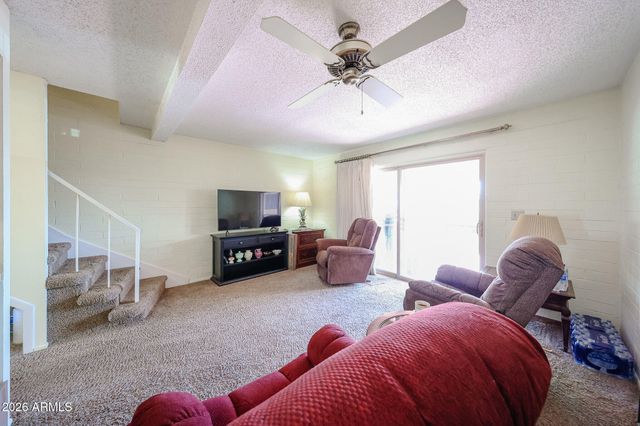 8211 E Garfield Street J12, Scottsdale, AZ 85257