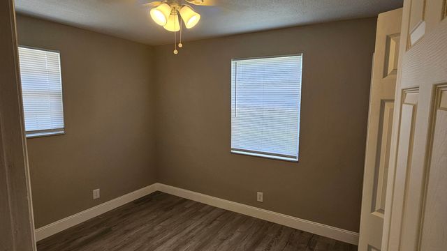1501 W 17th Street, Riviera Beach, FL 33404