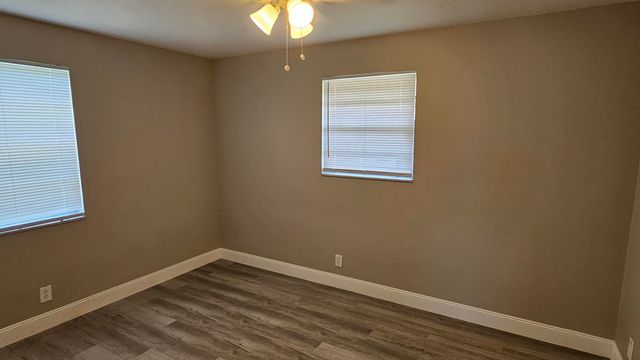 1501 W 17th Street, Riviera Beach, FL 33404