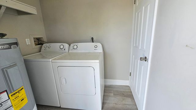 1501 W 17th Street, Riviera Beach, FL 33404