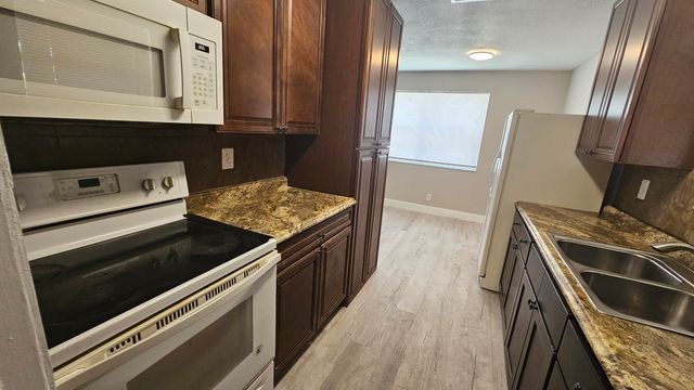 1501 W 17th Street, Riviera Beach, FL 33404