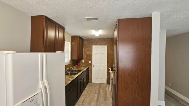 1501 W 17th Street, Riviera Beach, FL 33404