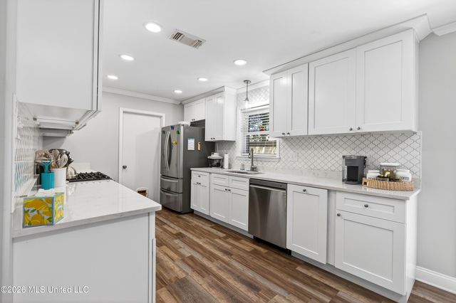 2105 Ward Lane, Biloxi, MS 39531