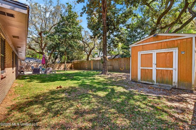 2105 Ward Lane, Biloxi, MS 39531