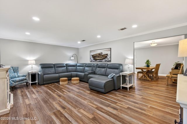 2105 Ward Lane, Biloxi, MS 39531