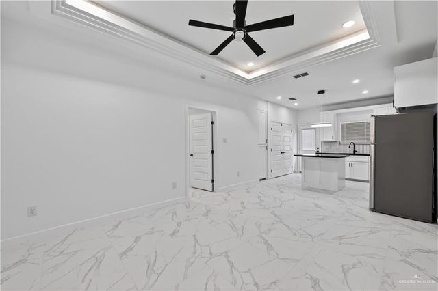 12504 N 39th Street, Edinburg, TX 78541