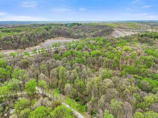 6620 W Duvall Street, Bloomington, IN 47403