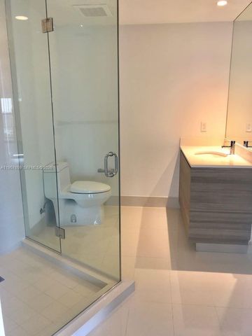 121 NE 34th St 2704, Miami, FL 33137