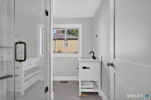 180 Yale Avenue, Milford, CT 06460