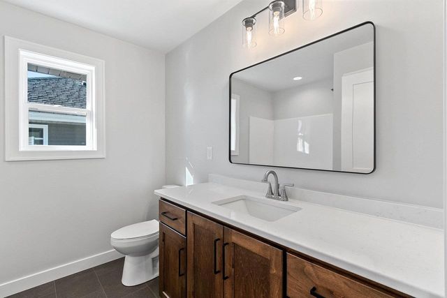 1424 DIVINITY DRIVE, De Pere, WI 54115
