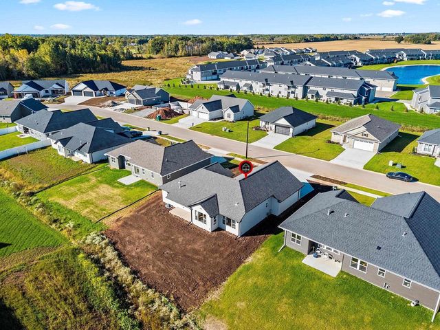 1424 DIVINITY DRIVE, De Pere, WI 54115