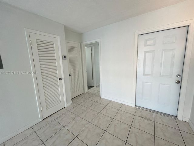 7426 SW 82 ST D222, Miami, FL 33143