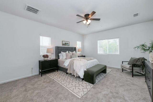 1391 Shoreside Drive, Madera, CA 93637