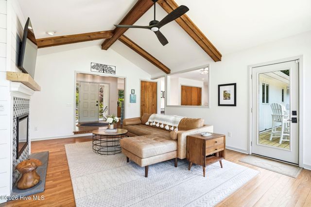 105 Braxlo Lane, Wilmington, NC 28409
