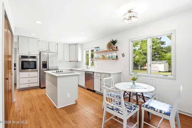 105 Braxlo Lane, Wilmington, NC 28409