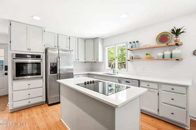 105 Braxlo Lane, Wilmington, NC 28409