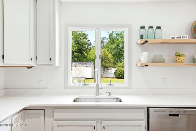 105 Braxlo Lane, Wilmington, NC 28409