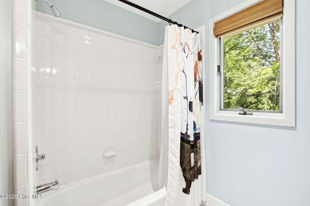 105 Braxlo Lane, Wilmington, NC 28409