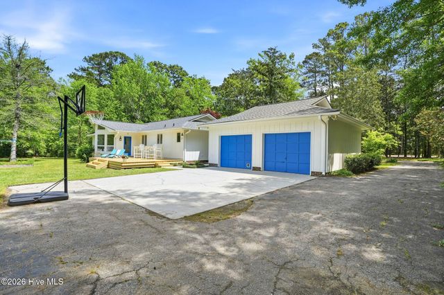 105 Braxlo Lane, Wilmington, NC 28409