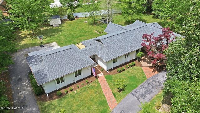 105 Braxlo Lane, Wilmington, NC 28409