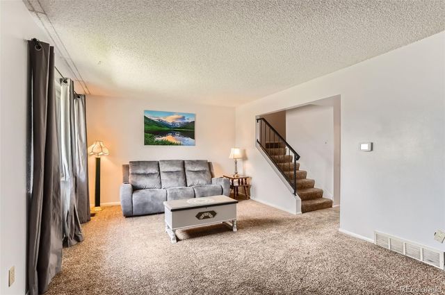 8613 Santa Fe Drive, Thornton, CO 80260