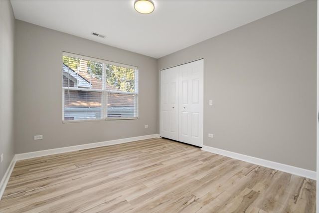 1411 S 6th Avenue, Maywood, IL 60153