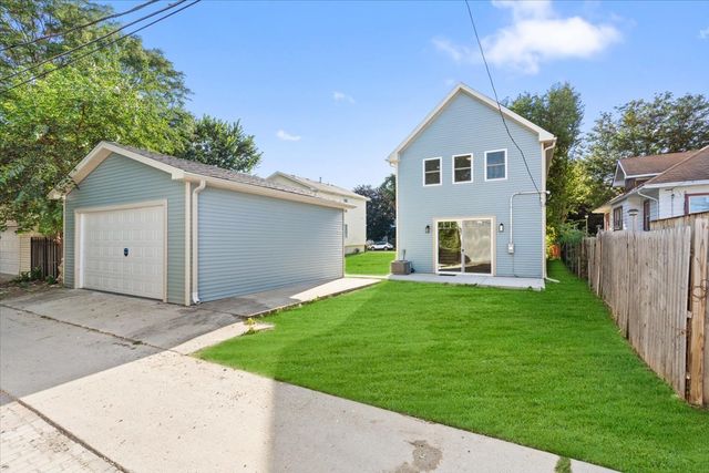 1411 S 6th Avenue, Maywood, IL 60153