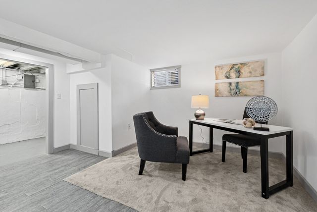 600 8th Avenue, La Grange, IL 60525