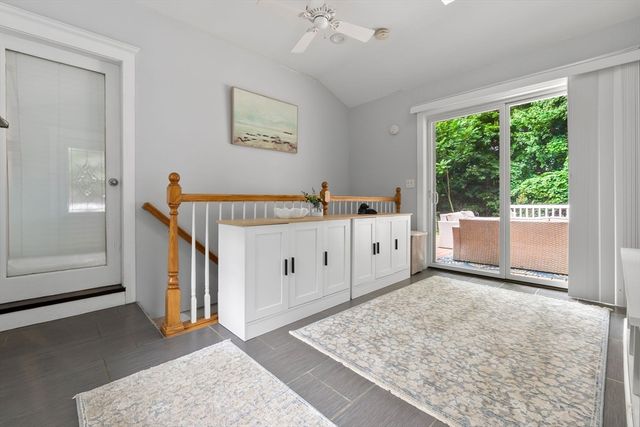 55 Old Ferry Rd, Haverhill, MA 01830